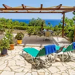 Contessa Aparthotel 4*