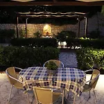 Contessa 4*