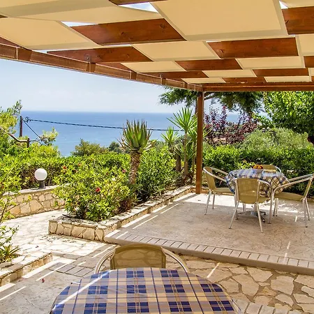 Contessa 4*