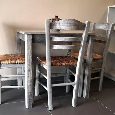 Contessa Aparthotel