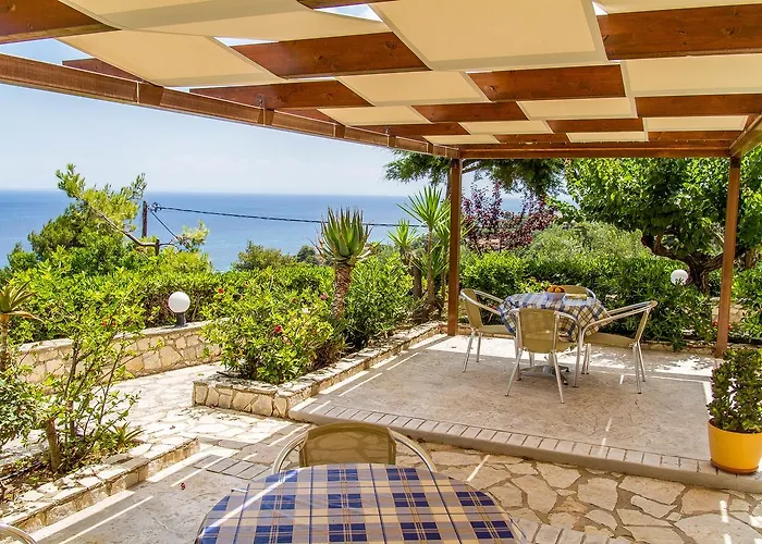 Contessa 4*