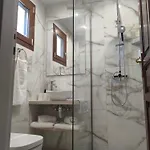 Contessa 4*